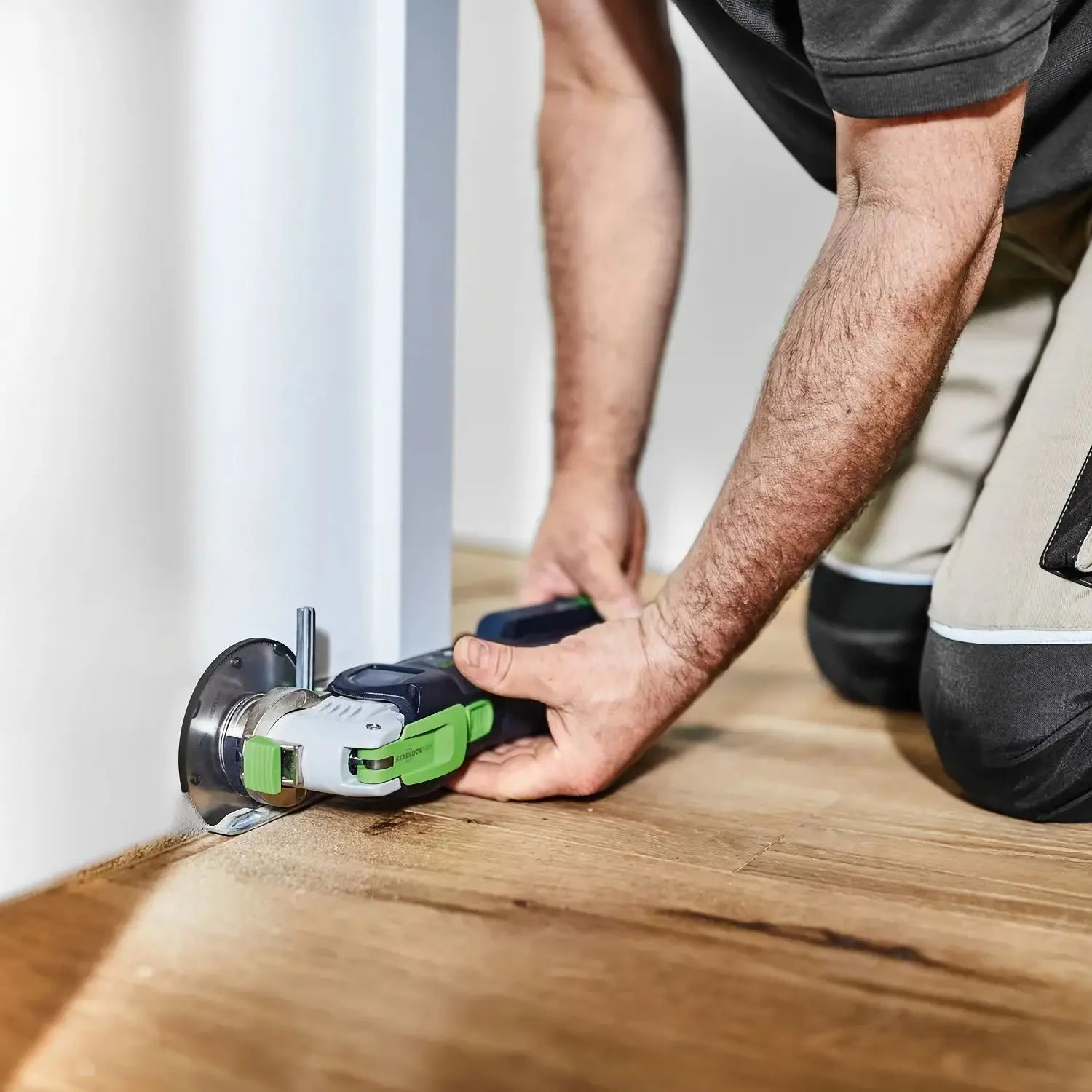 OSC 18 E-Basic VECTURO Cordless Oscillator Multi-Tool Festool